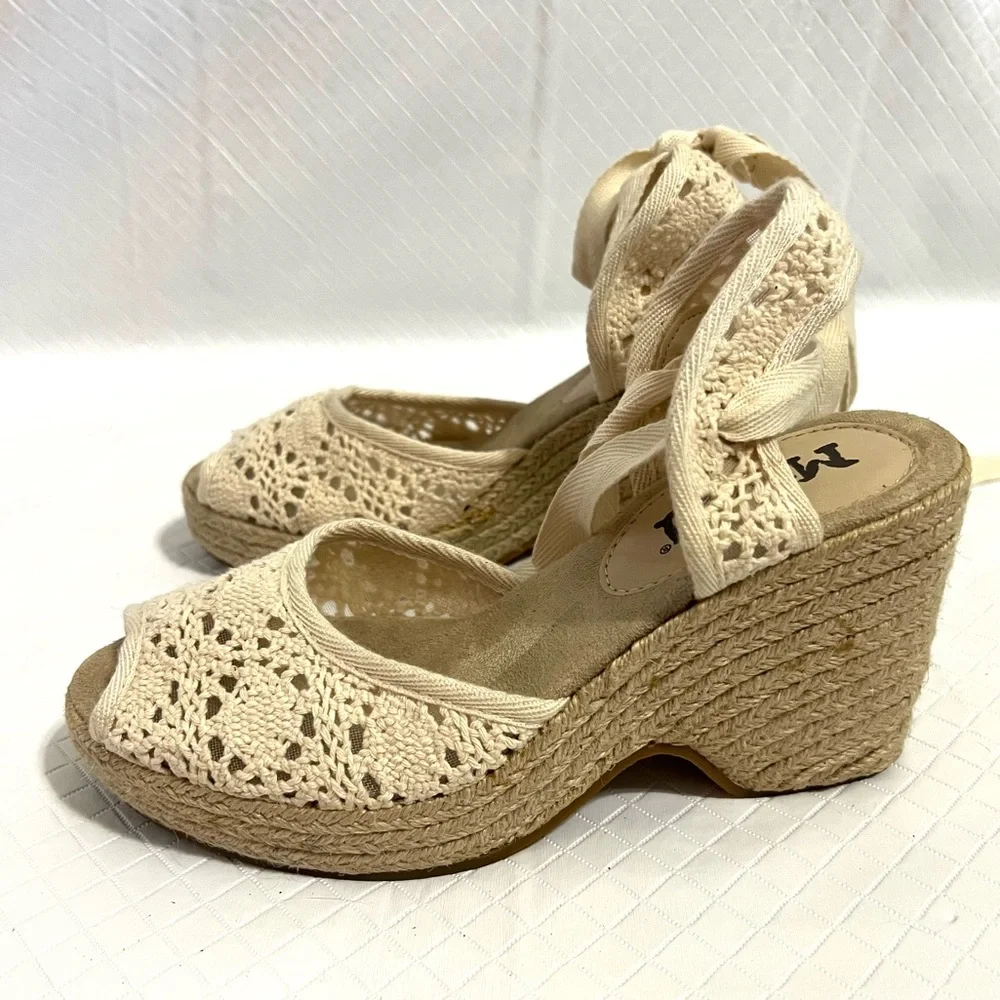 Mudd Y2K Platform Lace Up Espadrilles Peep Toe Crochet Cream White Size 6.5-7